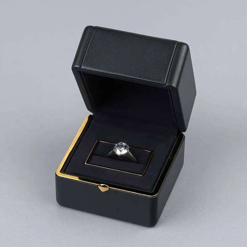 Écrin à Bague Noir en Cuir