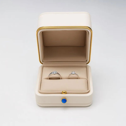 écrin à bijoux métal blanc