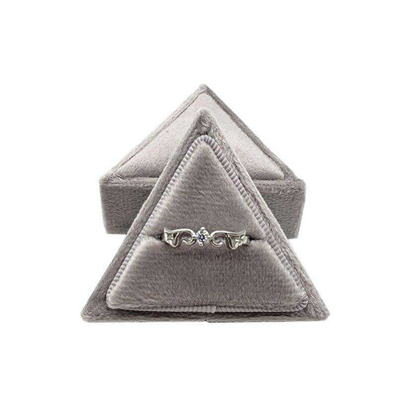 écrin bague triangle