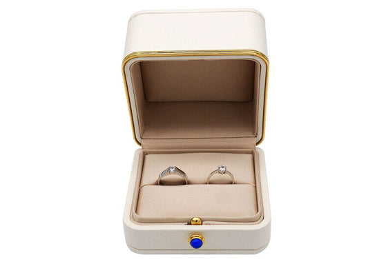 écrin à bijoux métal blanc