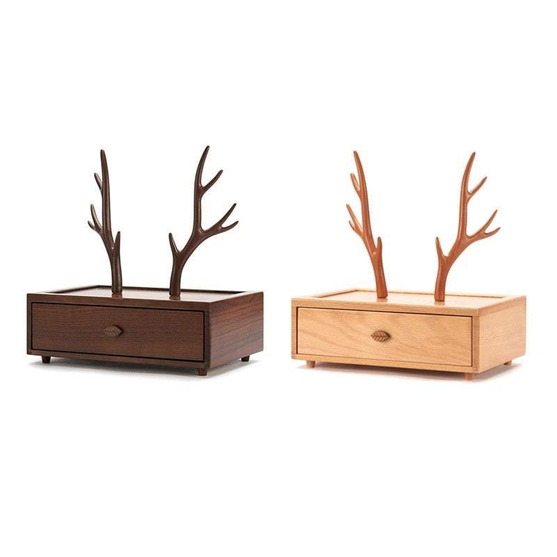 Boîte à Bijou en Bois Sculpté
