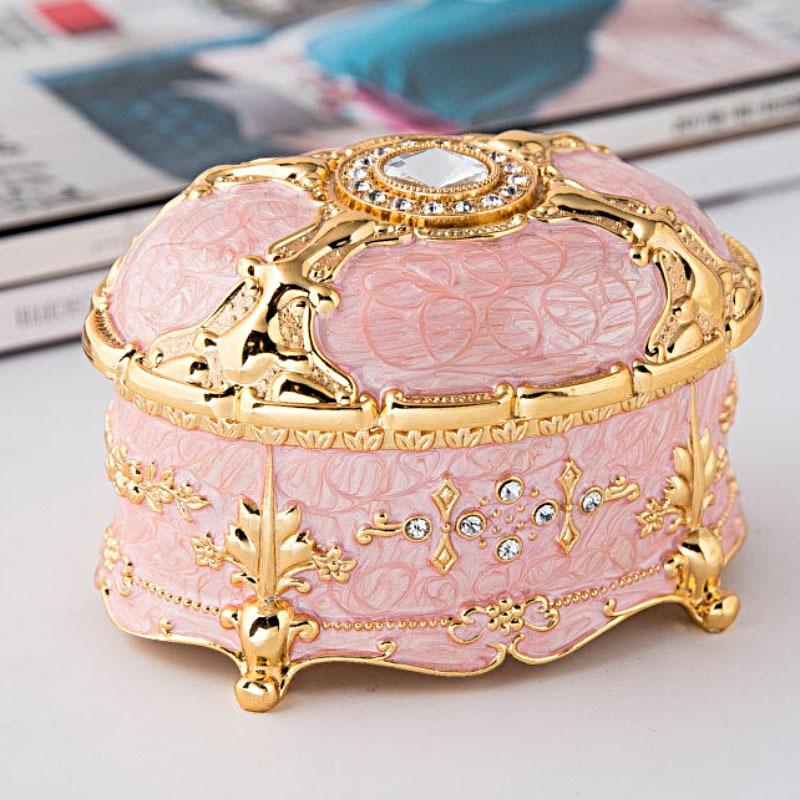 Boîte à Bijoux  Ancienne en Porcelaine