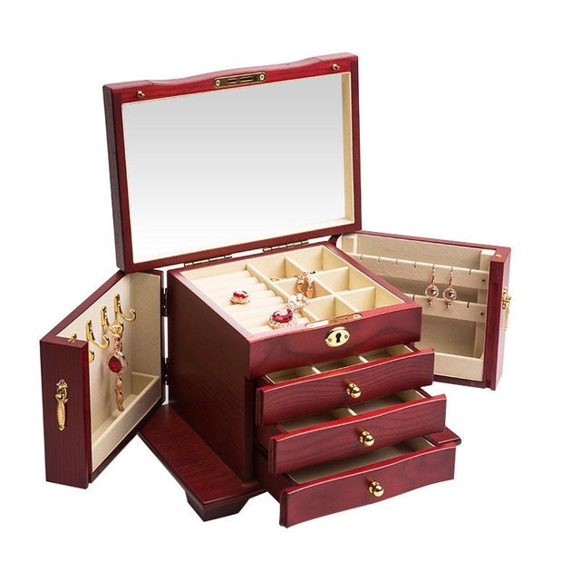 boîte à bijoux girly en bois marron foncé