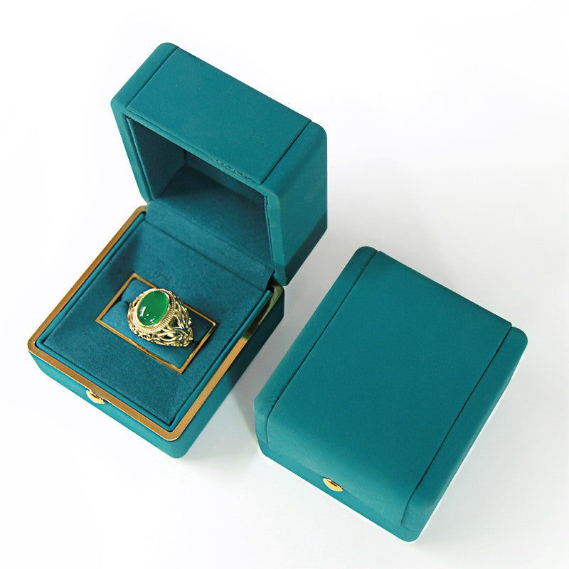 Écrin Bague Noir en Cuir